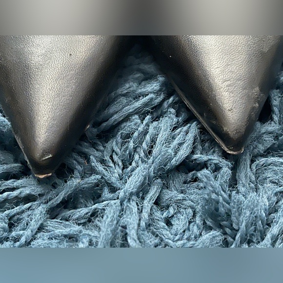 Pumps - Picture 2 of 5